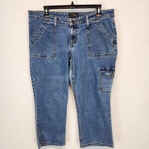 Lei Y2K Capri Cargo Jeans Size 14 Back Flap Pockets Med Wash Low Rise Retro 2000